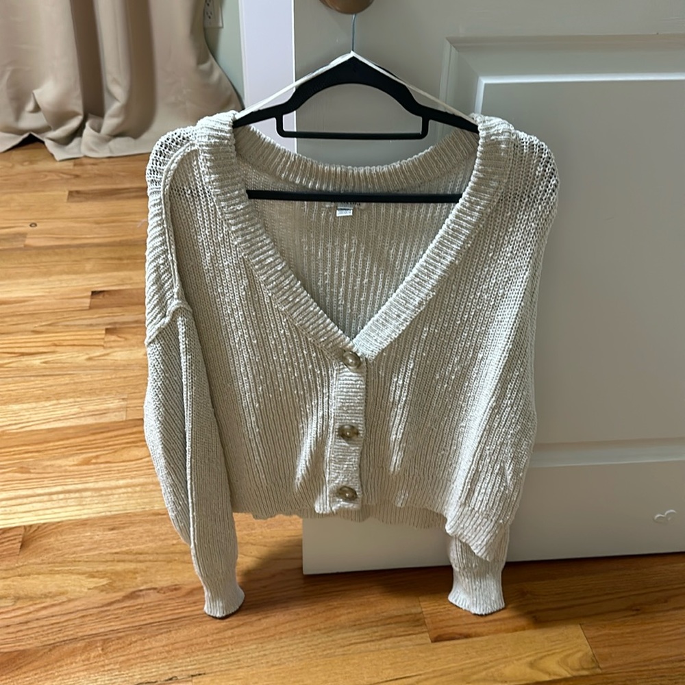 American eagle, cream cardigan size Large